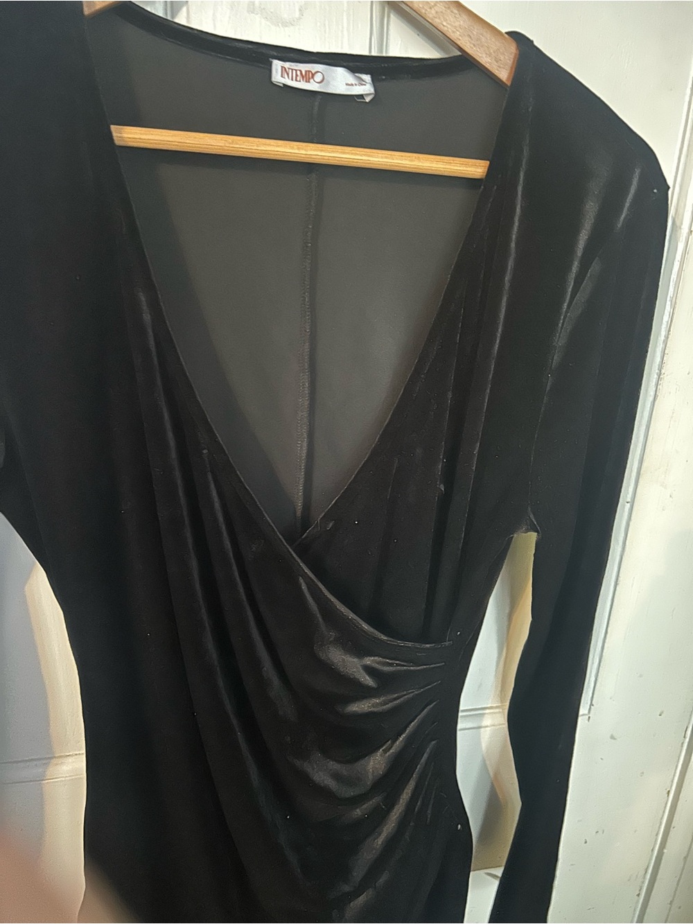 Intimo Black Velvet V-Neck Long Sleeve Wrap Dress
